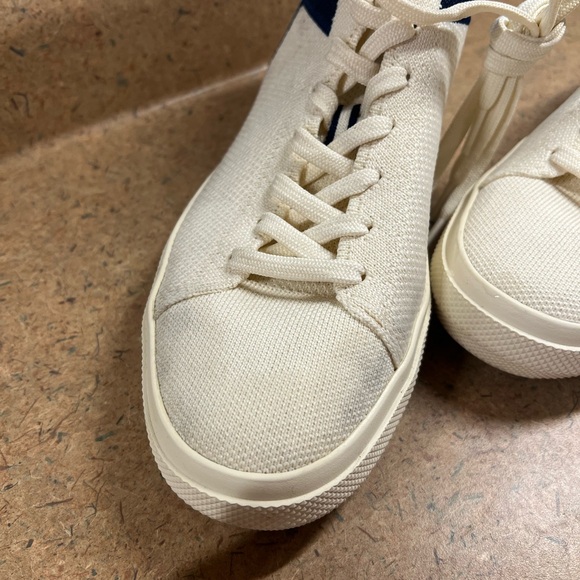 Rothys The High Top Hudson Cream White Womens White Blue Size 7.5 High Top Shoes - Picture 5 of 11